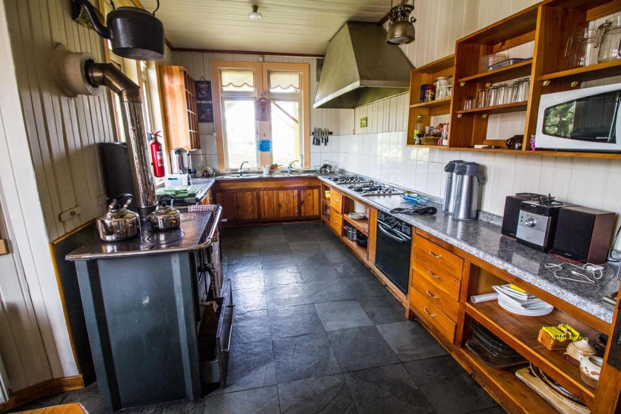 13 Lunas Hostel Ancud Eksteriør billede